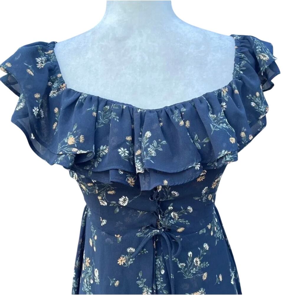 VICI Wagner Floral Off The Shoulder Lace Up Maxi Dress Size Small - Picture 7 of 14